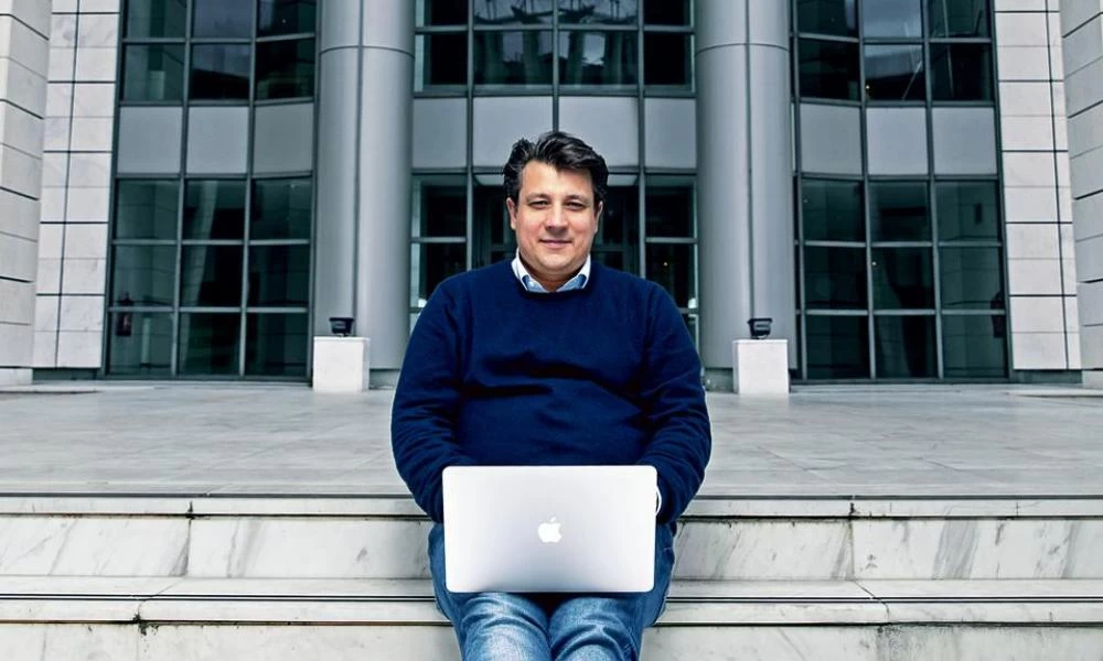 Δερμιτζάκης: Αναπόφευκτη η έλευση τουριστών με κορονοιό στην Ελλάδα